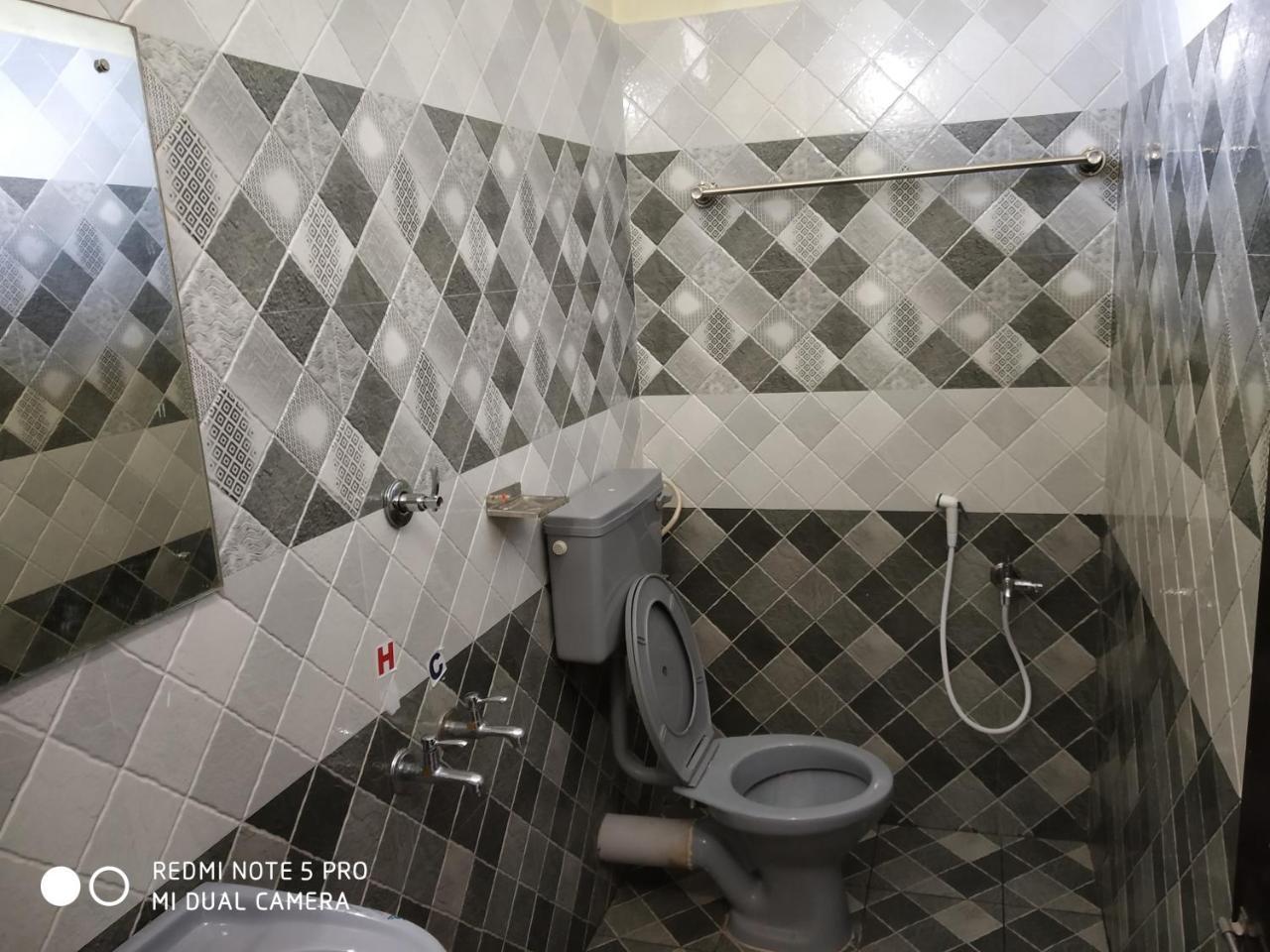 Hotel Woodlands Chottanikara 외부 사진